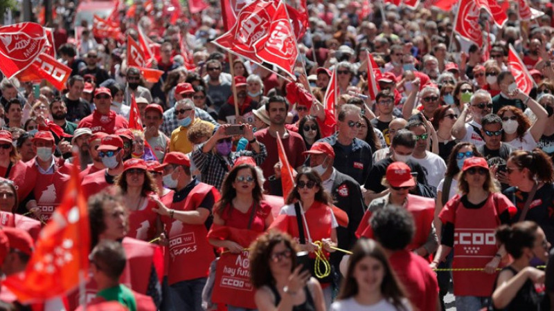 İSTANBUL’DA KORSAN 1 MAYIS KUTLAMALARINDA 384 GÖZALTI