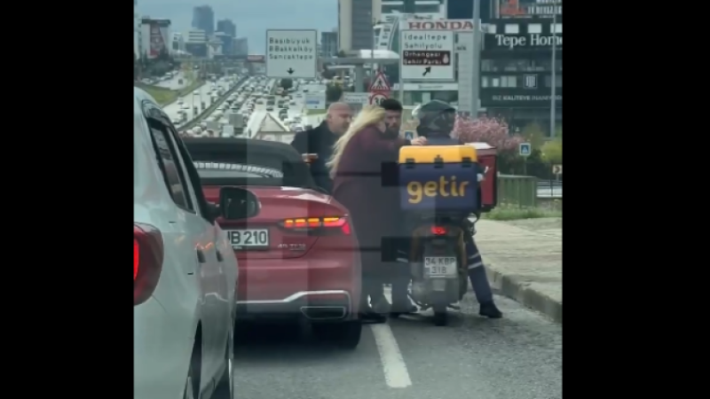 MALTEPE’DE TRAFİKTE SİLAHLI TEHDİT