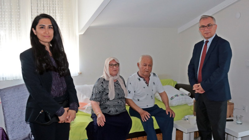 Tiryaki şehit ailelerini unutmadı