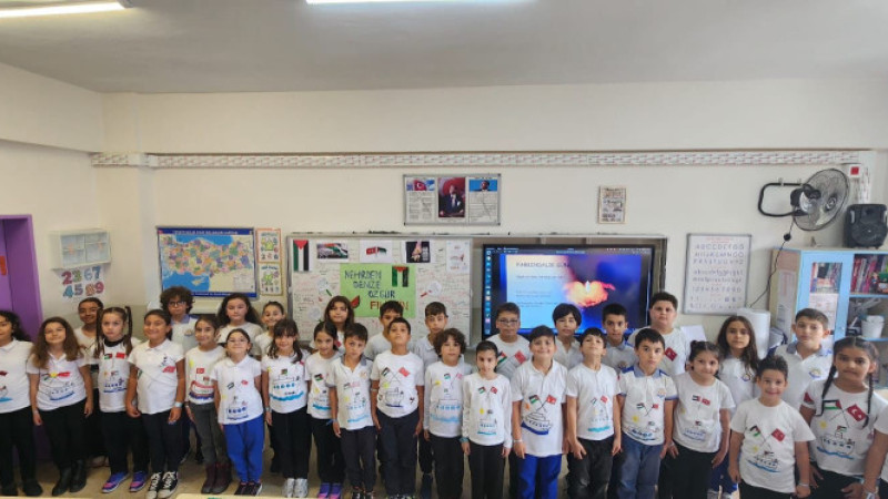 MALTEPELİ MİNİKLERDEN FİLİSTİN’E DUYGU DOLU MESAJ