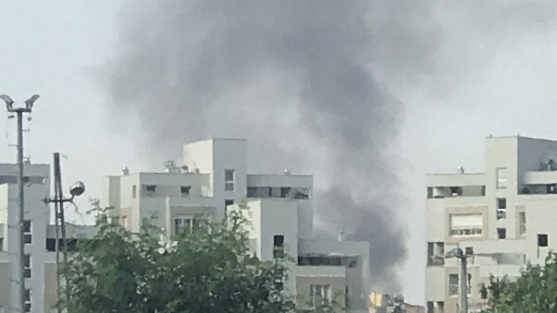 ATAŞEHİR’DEN DUMANLAR YÜKSELDİ