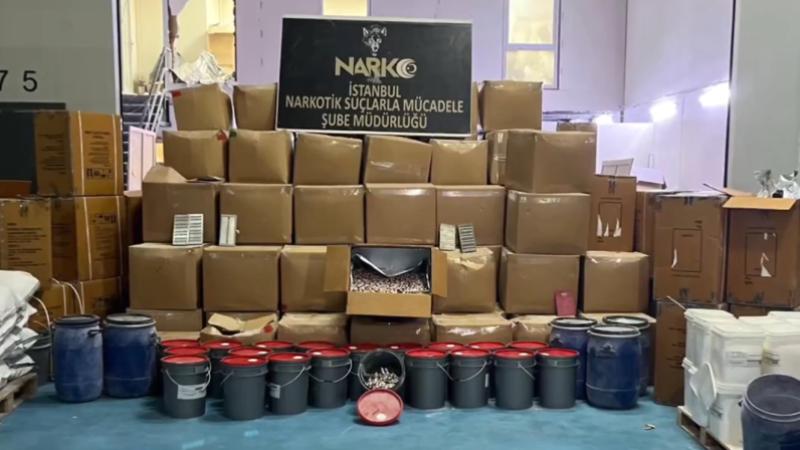 İSTANBUL’DA DEV UYUŞTURUCU OPERASYONU