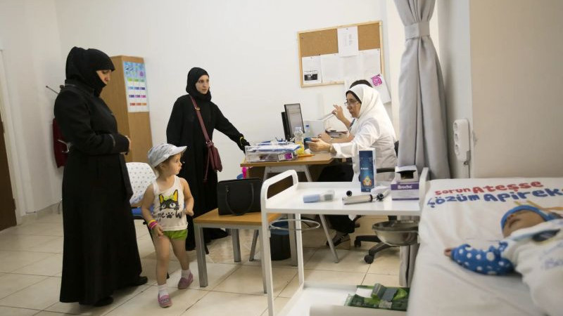 Suriyelilere ücretsiz sağlık hizmeti bitiyor