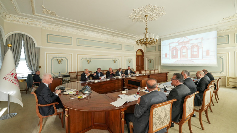 İSTANBUL’DA KENTSEL DÖNÜŞÜM MASAYA YATIRILDI