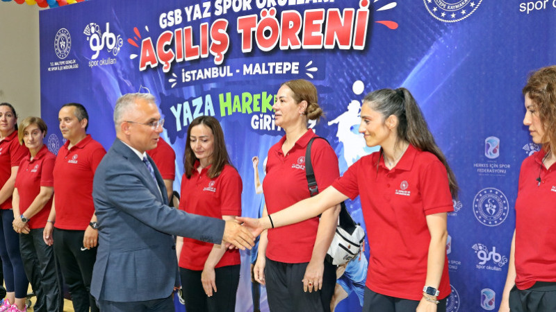 Yaz spor okulları açıldı