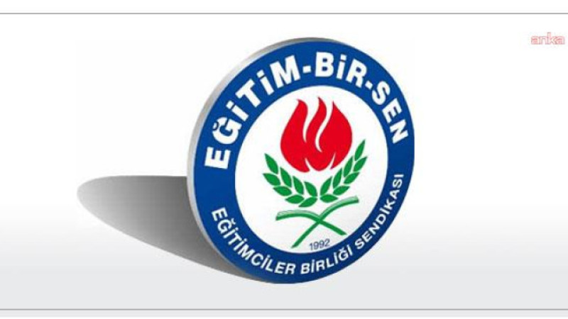 EĞİTİM-BİR-SEN’DEN GAZETECİLERE KUTLAMA